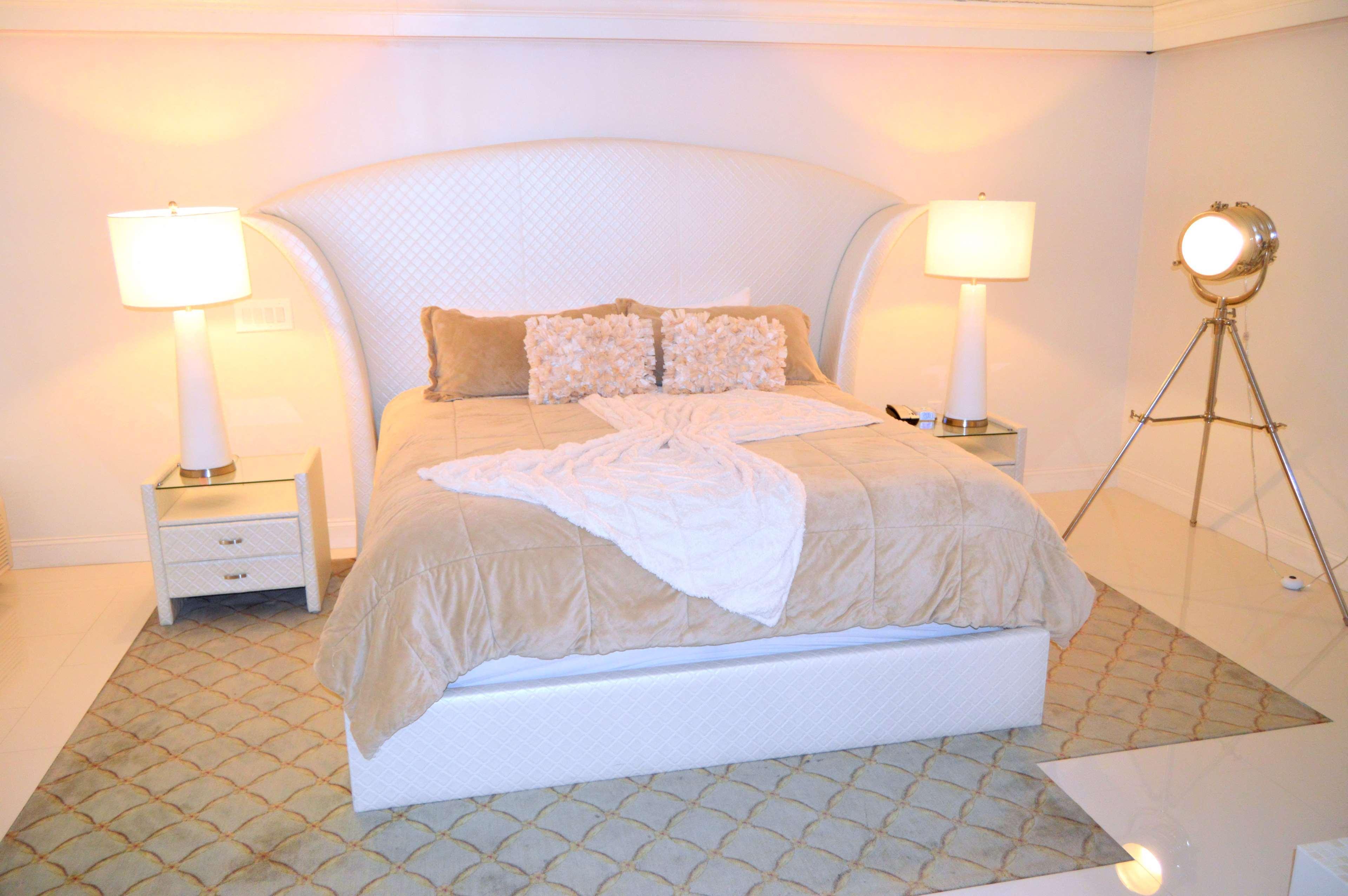 Western Barre Center Hotel 3*