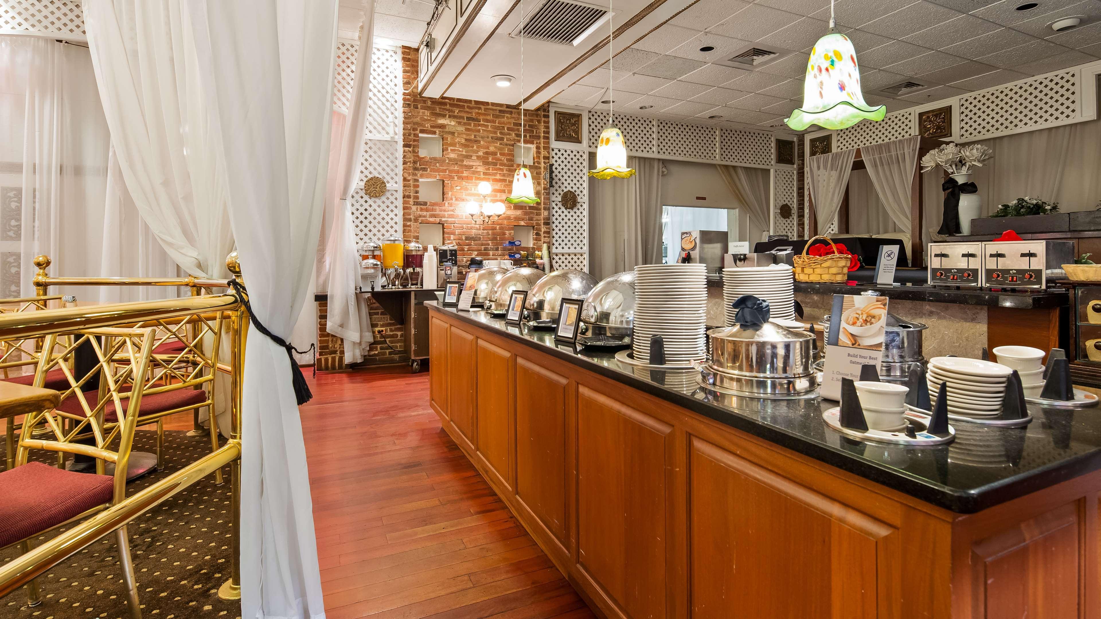 Hotel Western Barre Center 3*